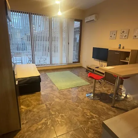 Paradise Apartman Várna